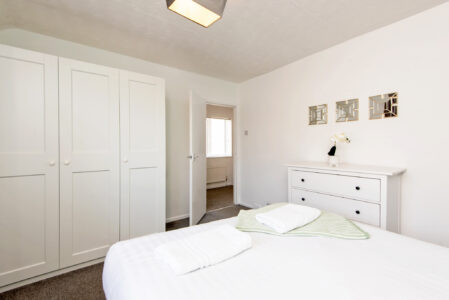 corporate 2 bed rental durham double bedroom