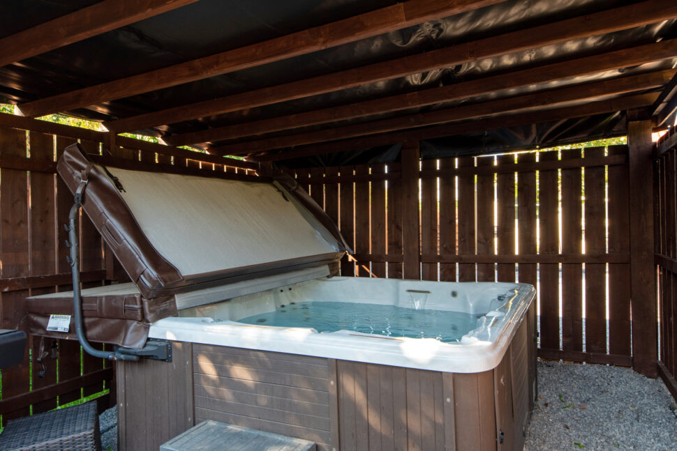 holiday rental durham - 3 bedroom cottage with hot tub