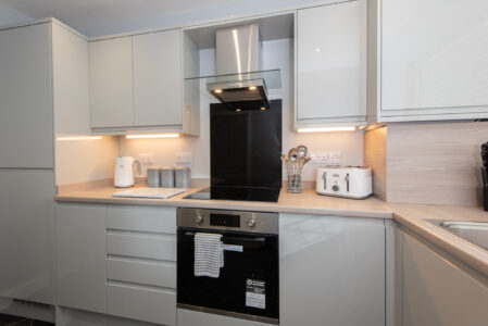 3 bedroom corporate rental durham kitchen