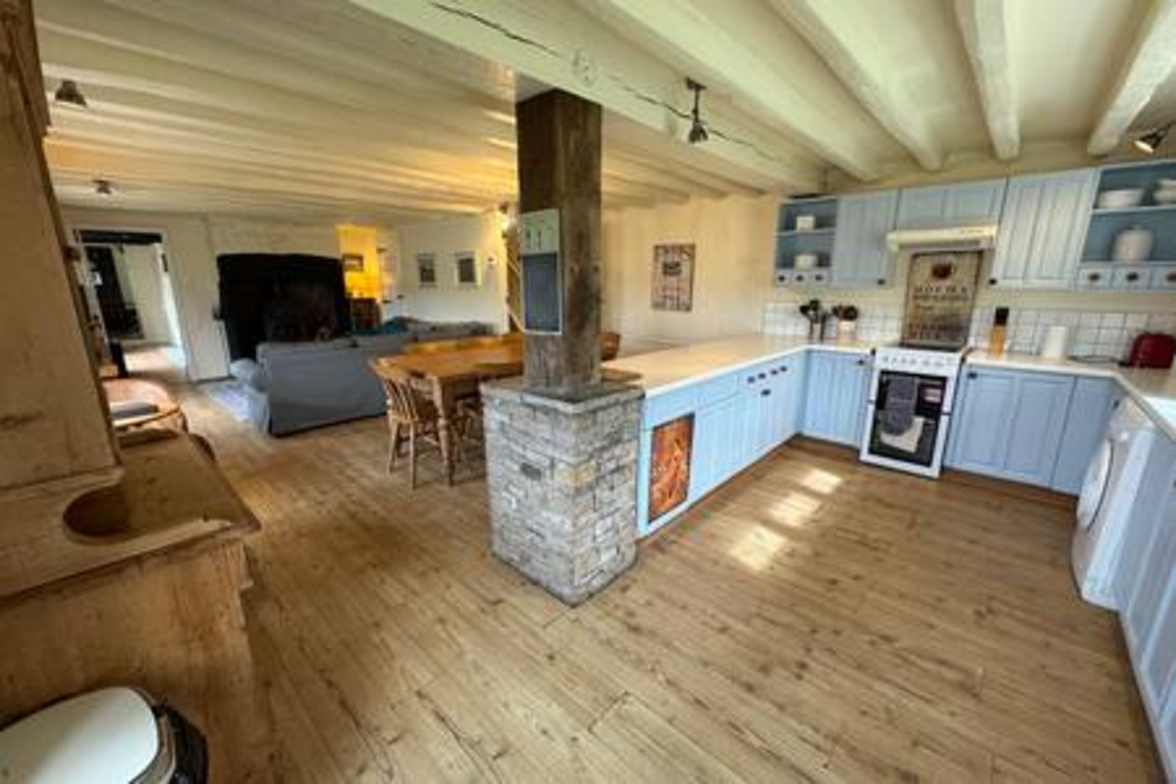 Woodbine Cottage - 2