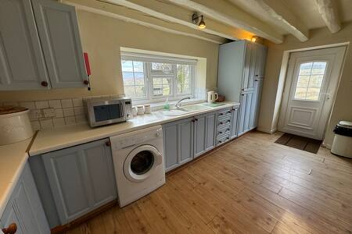 Woodbine Cottage - 12
