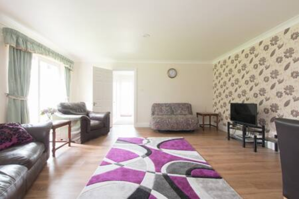 Chase Bungalow - 7