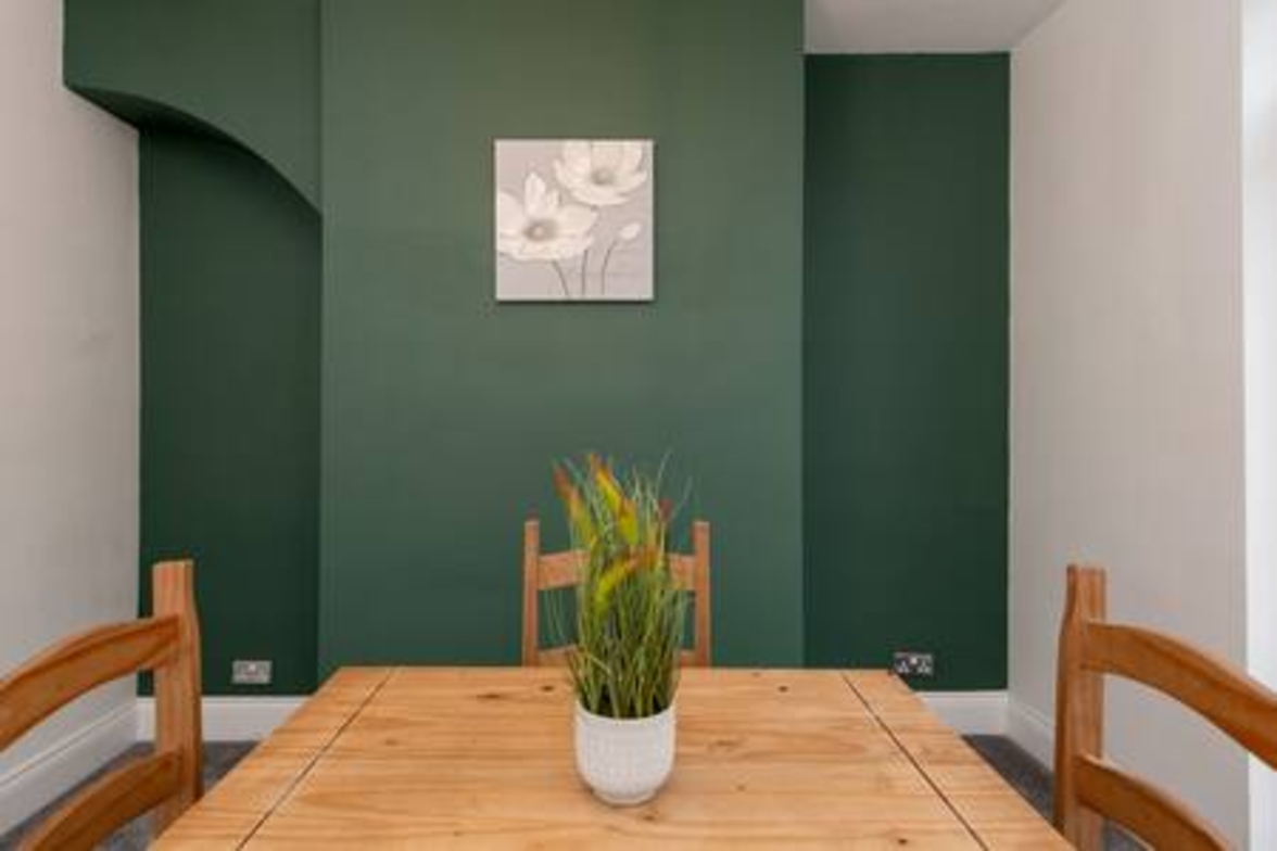 Teal View House - 10