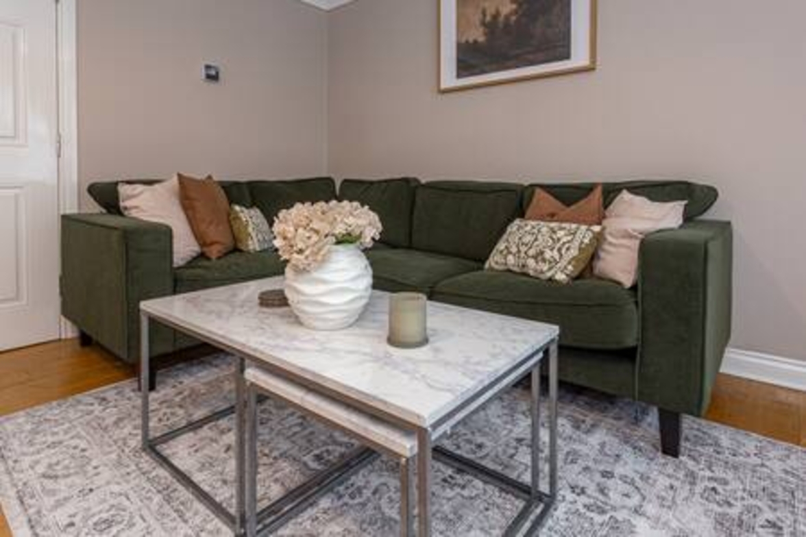 Kirkwood Drive - 3
