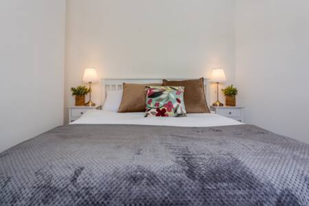 Pleasant View House - 27