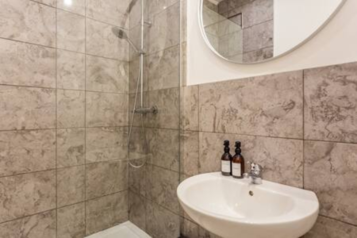 Pleasant View House - 41
