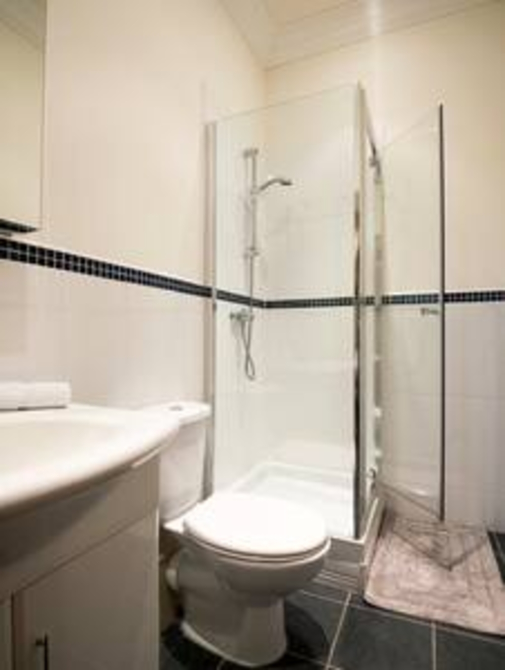 The Primrose One at The Grove - 37