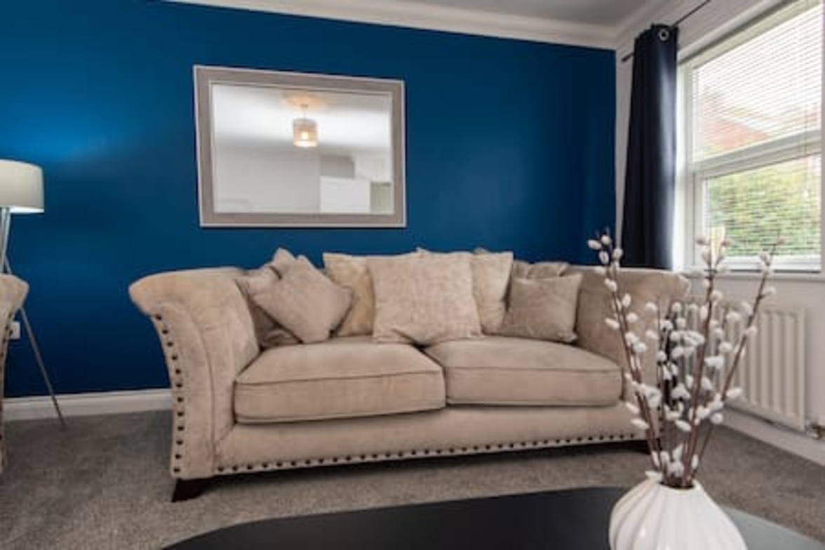 The Vale House - 2