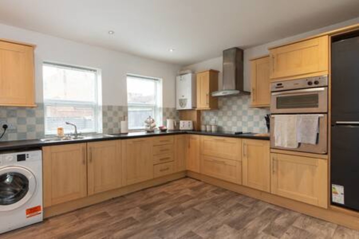 The Vale House - 5