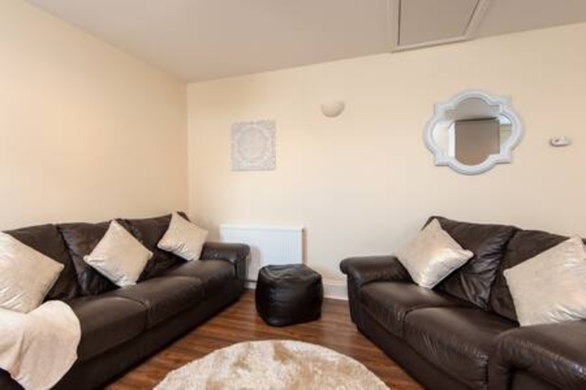 The Langley Nook - 3