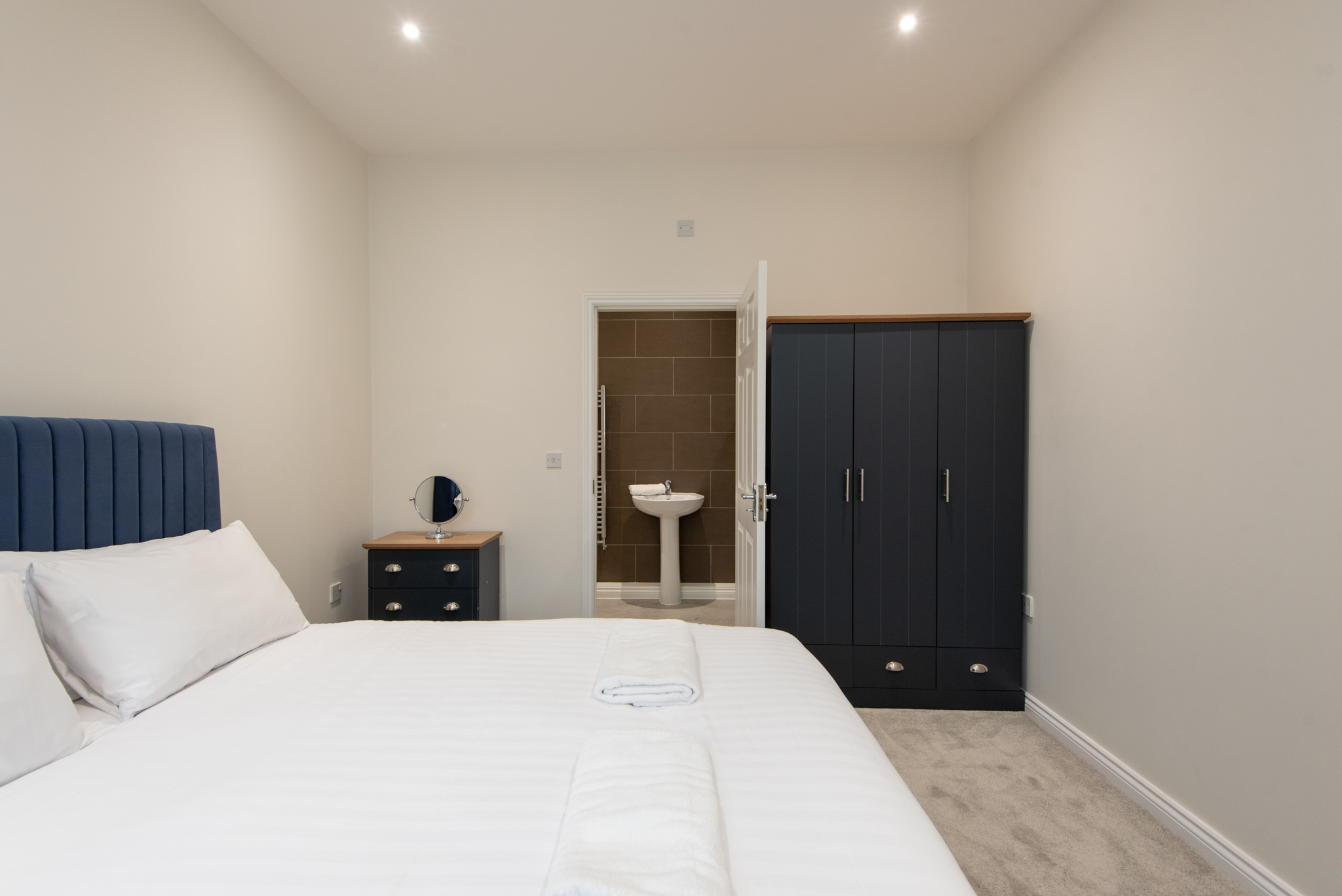 The Orchard Suite - 14