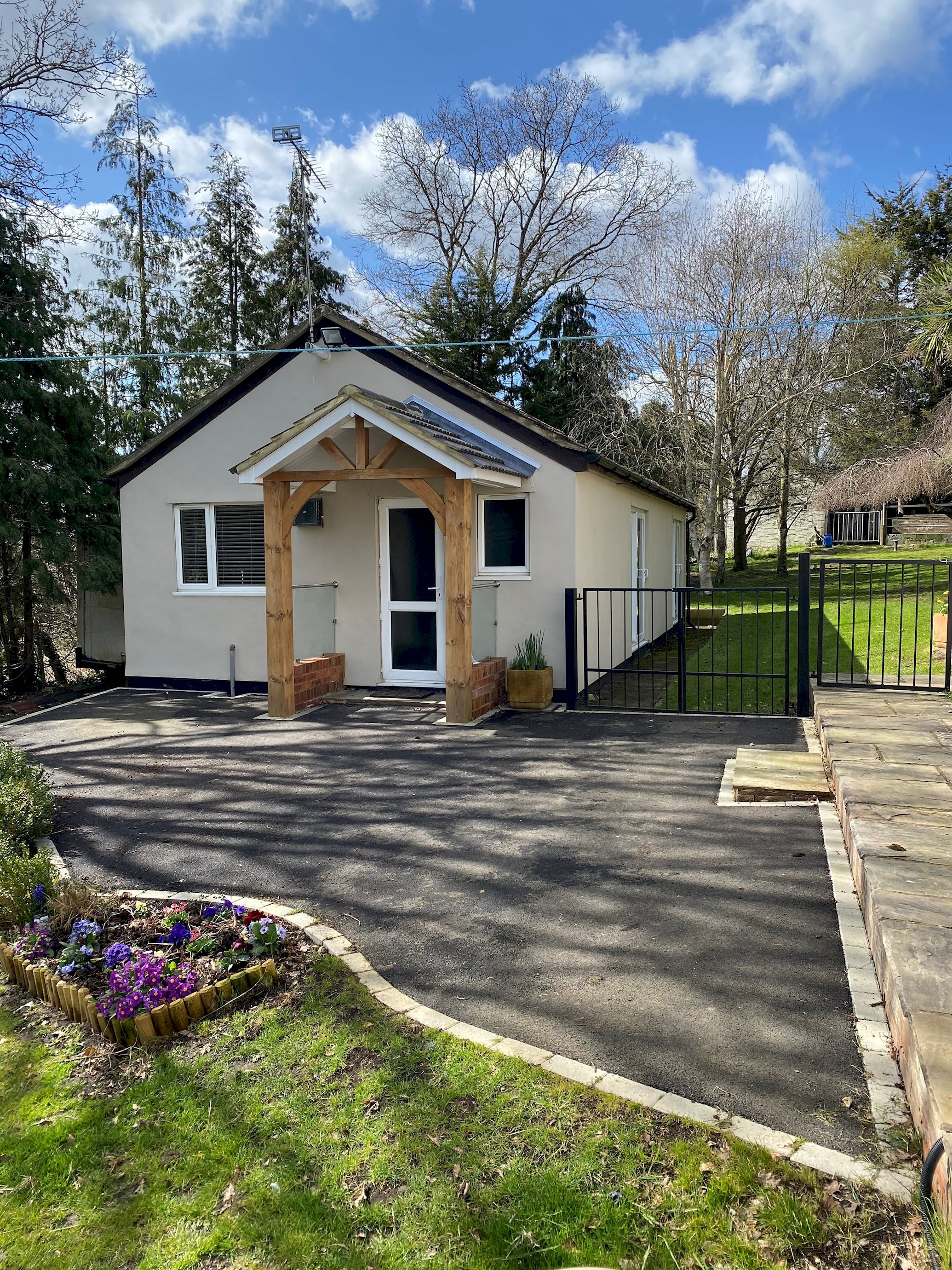 Chase Bungalow - 1