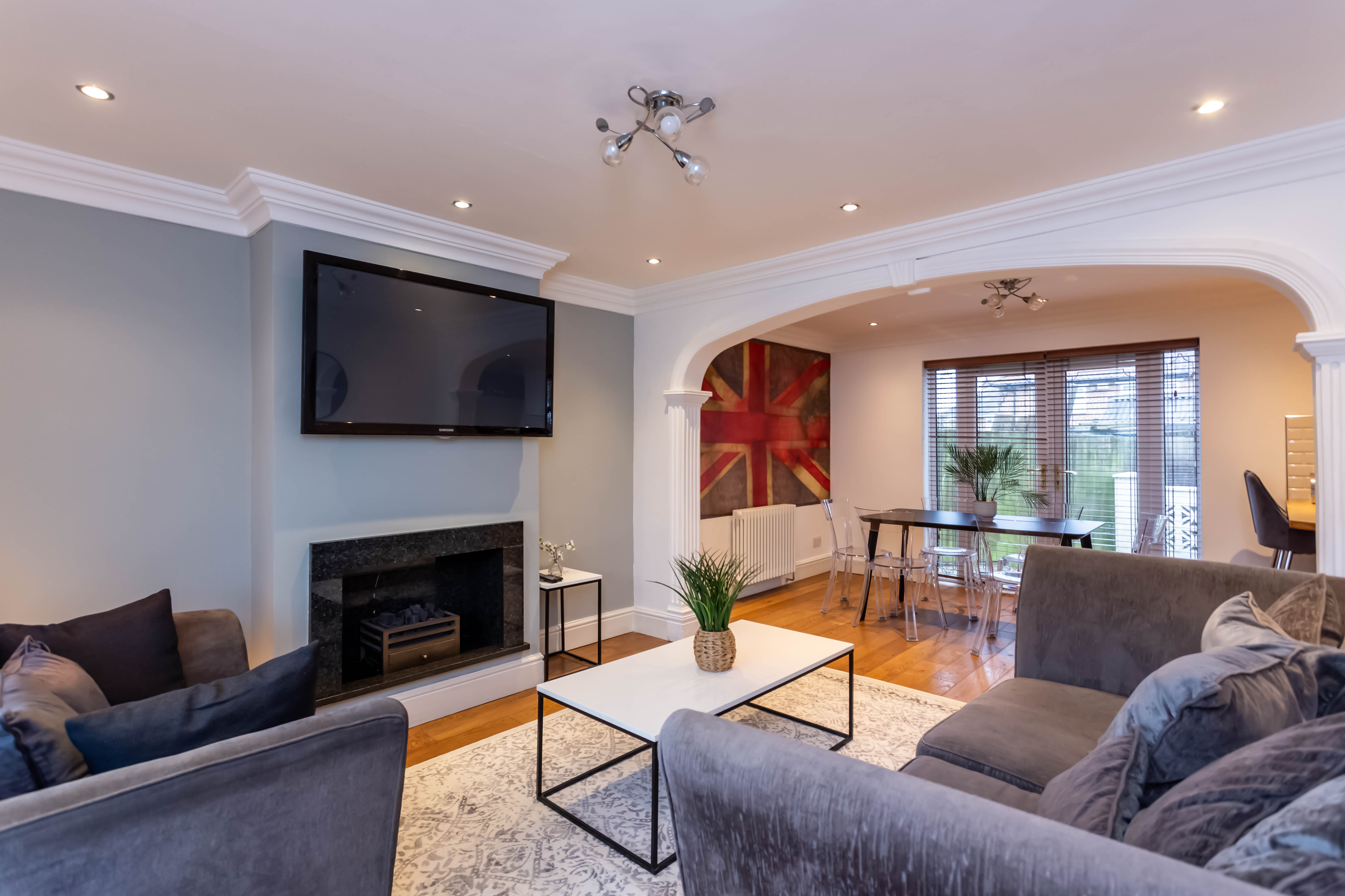 Gilmonby Grove - 1