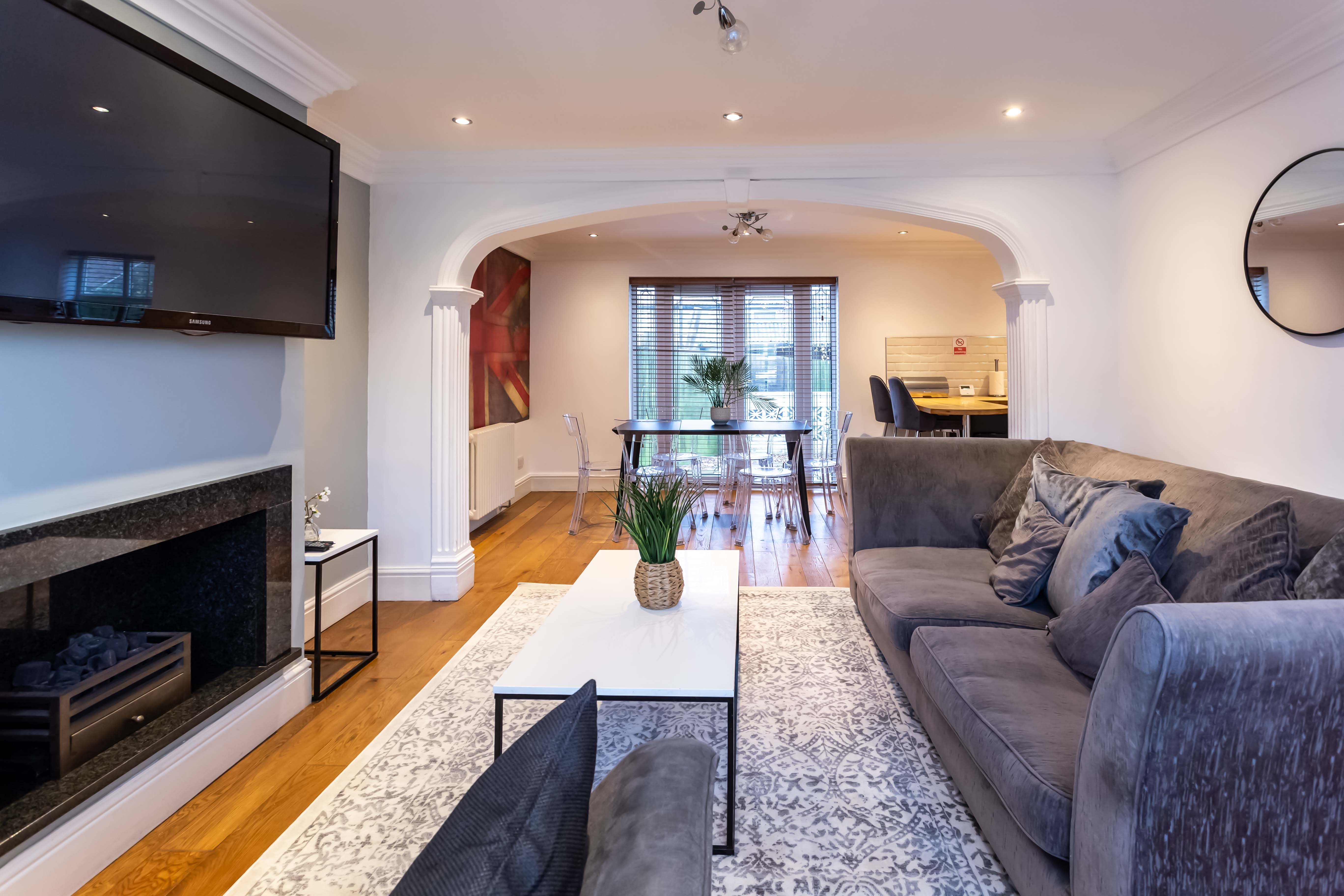 Gilmonby Grove - 2