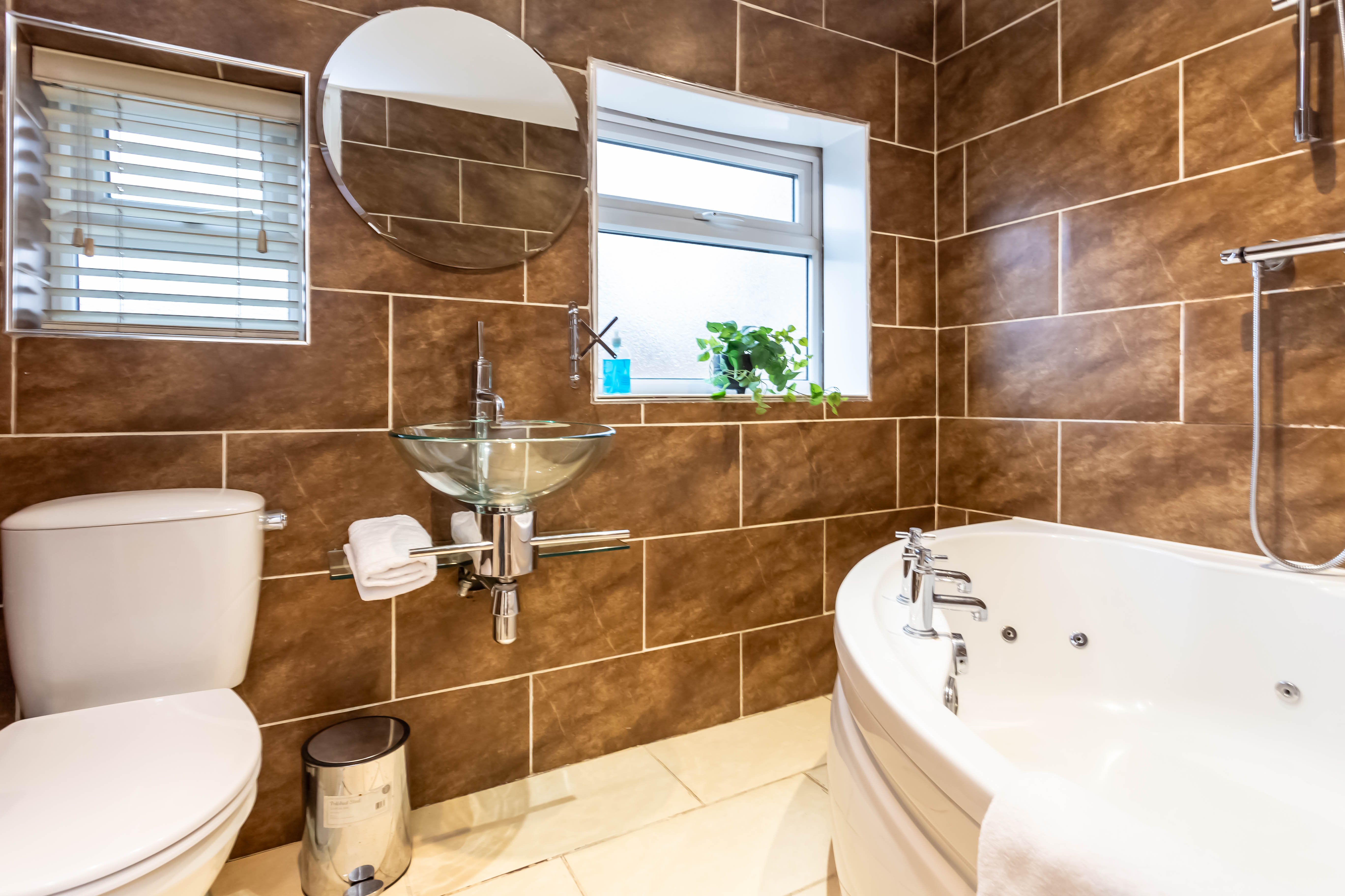 Gilmonby Grove - 48