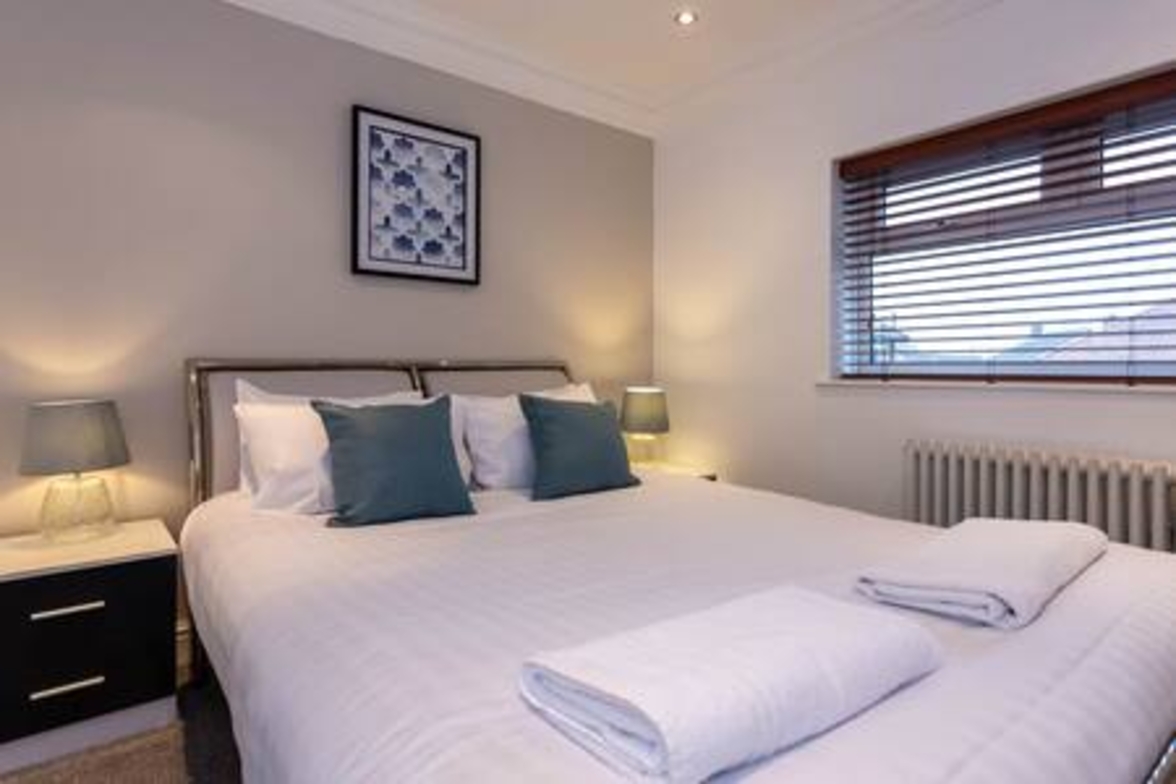 Gilmonby Grove - 7