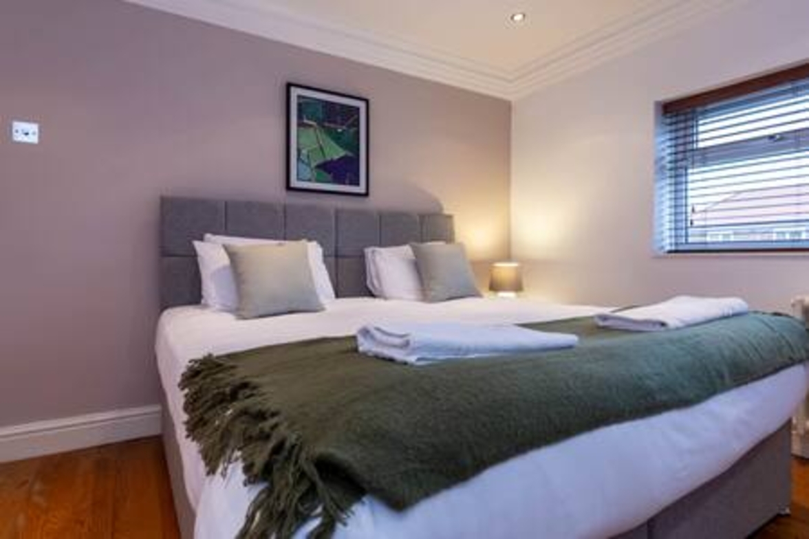 Gilmonby Grove - 10