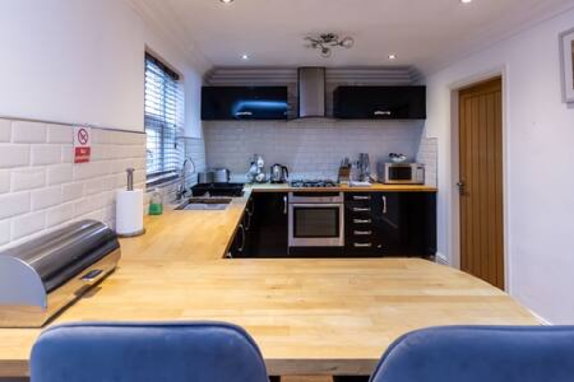 Gilmonby Grove - 22
