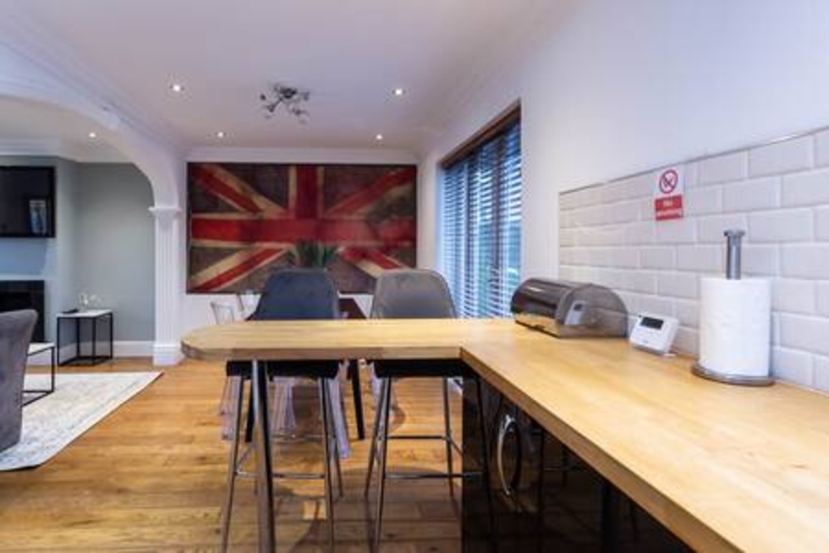 Gilmonby Grove - 25