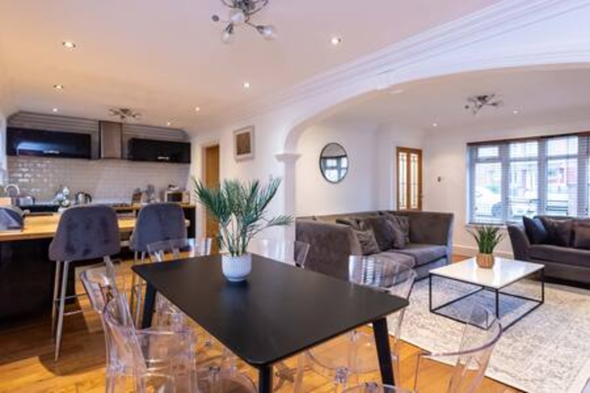 Gilmonby Grove - 28