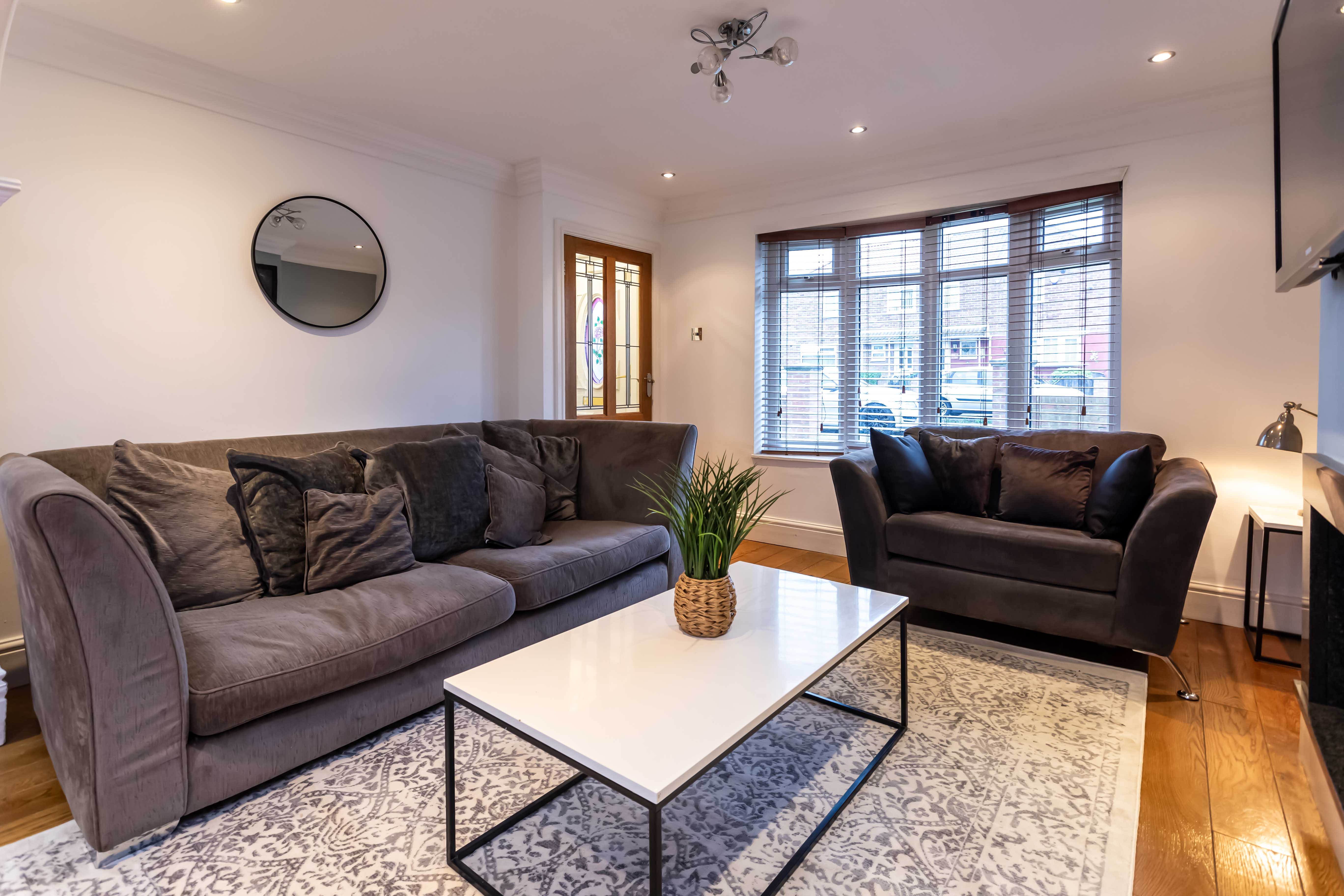 Gilmonby Grove - 4